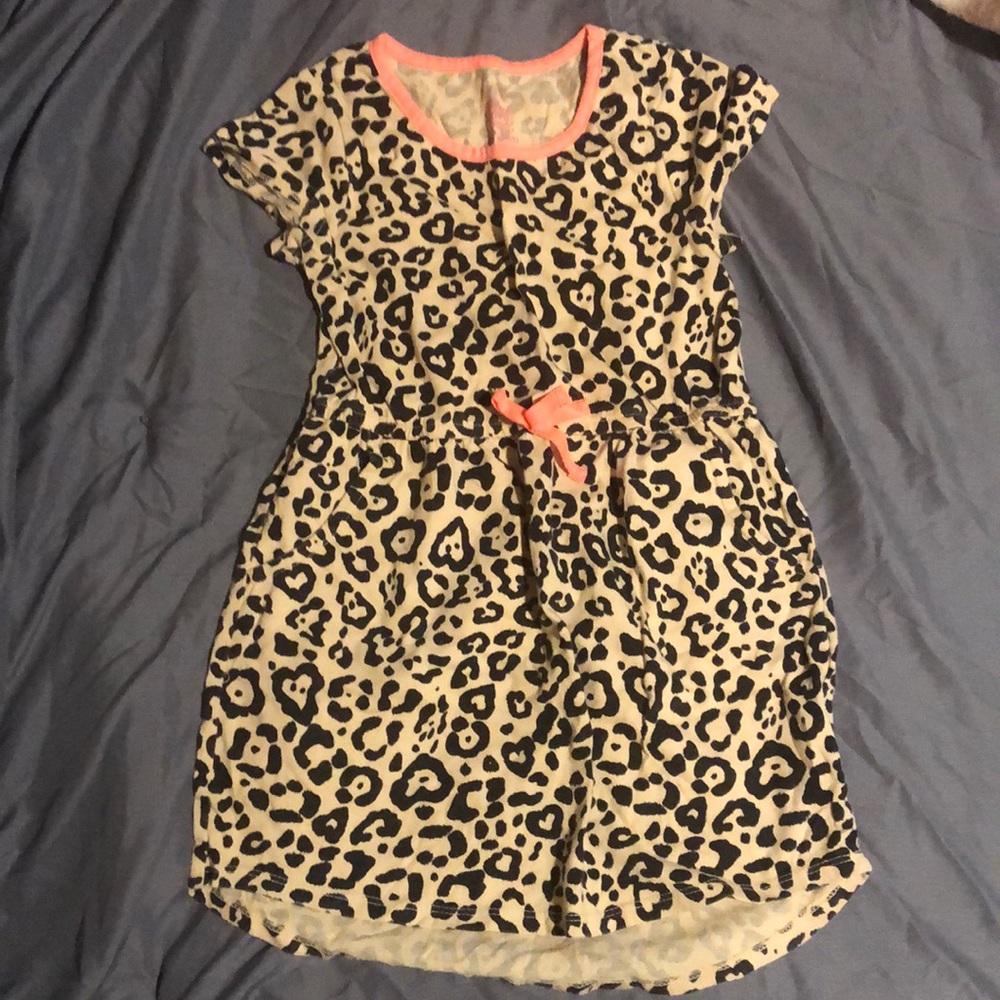 Girls dress